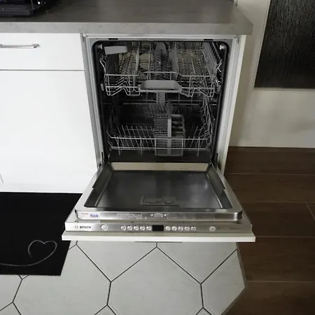 아파트 Nur 70 Meter Bis Zum Strand!