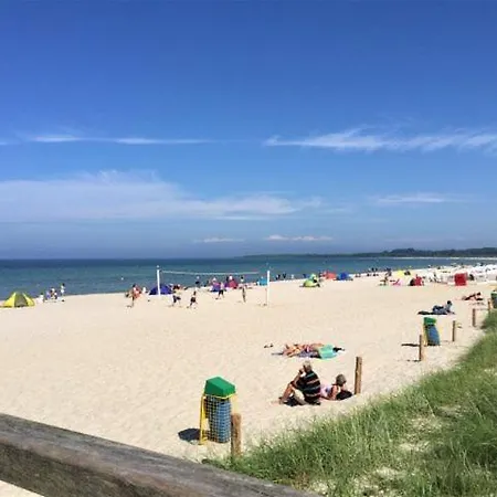 Nur 70 Meter Bis Zum Strand!